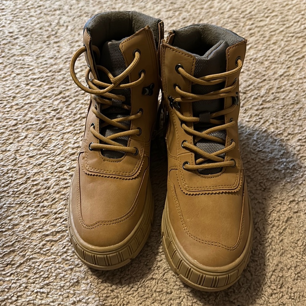 Zara boots